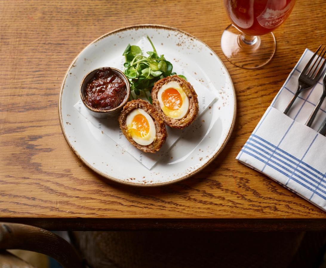 The Montagu Arms 호텔 볼리외 외부 사진